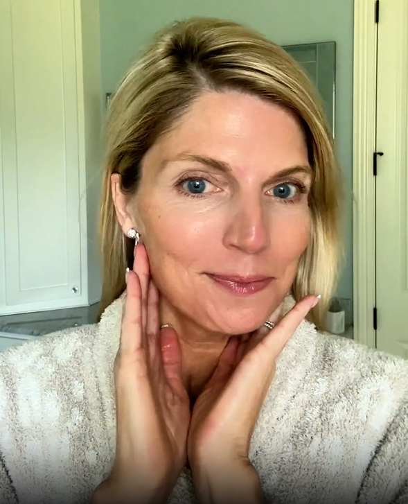 Jennifer showing the finished result of a skincare routine